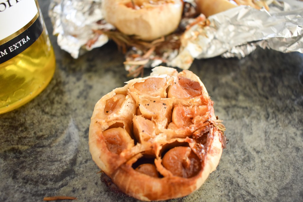 15 Ways to Use Roasted Garlic