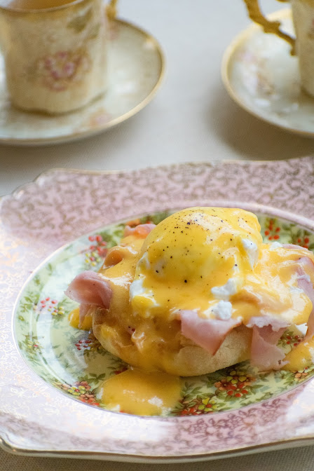 Bob's Eggs Benedict