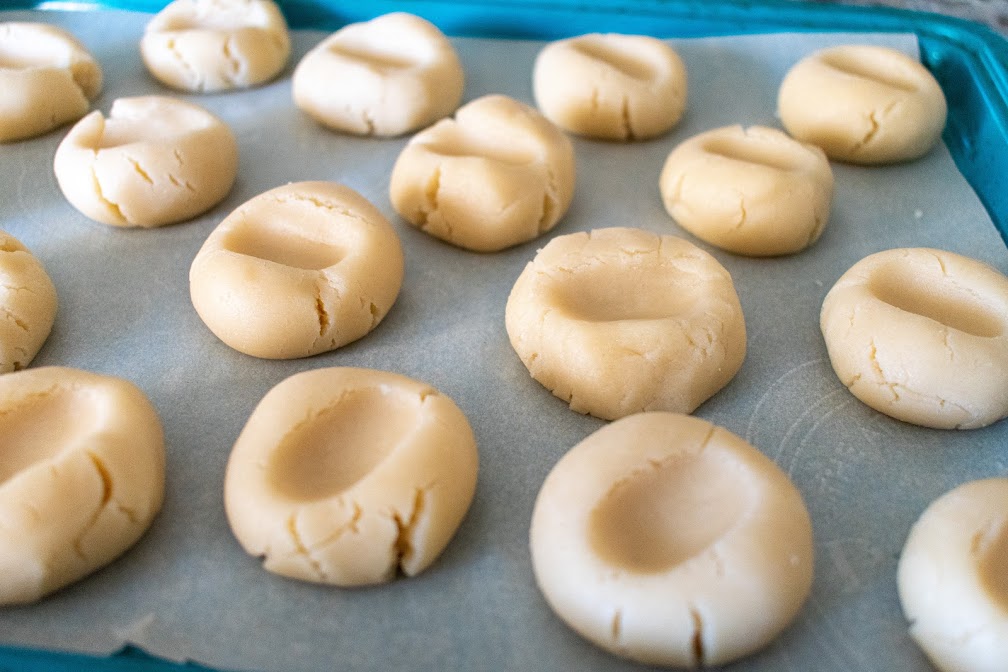 Thumbprint Sugar Cookies with White Chocolate 